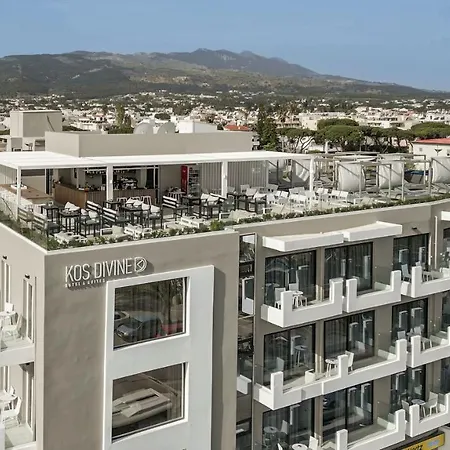 Hotel apartamentowy Divine & 4*