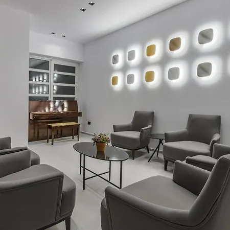 Divine Hotel&suites Cos