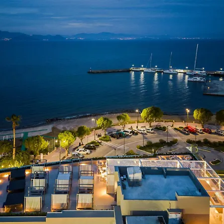 Apartahotel Divine Hotel&suites