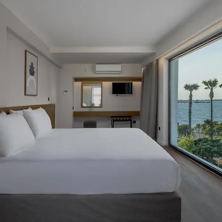 Apartahotel Junior