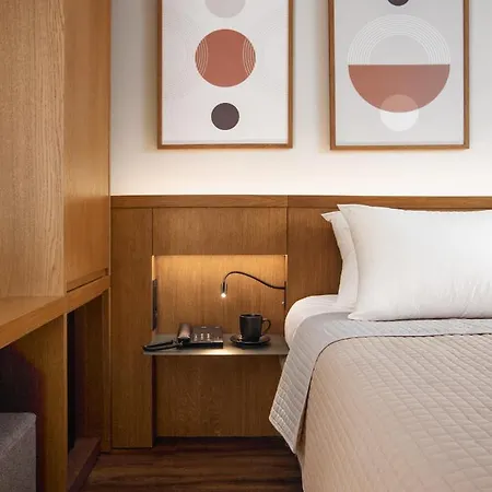 Hotel apartamentowy Divine & 4*
