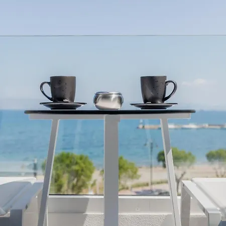Junior Apartahotel 4*