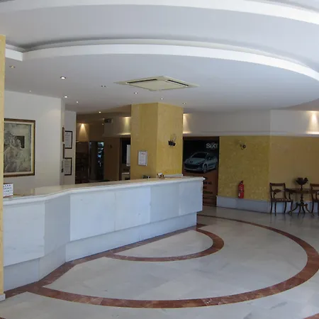 Divine Hotel&suites