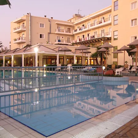 Divine Hotel&suites Apartahotel 4*