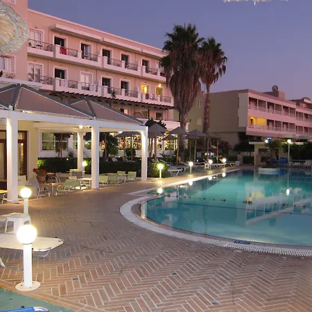 Divine Hotel&suites Apartahotel