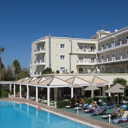 Divine Hotel&suites 4*
