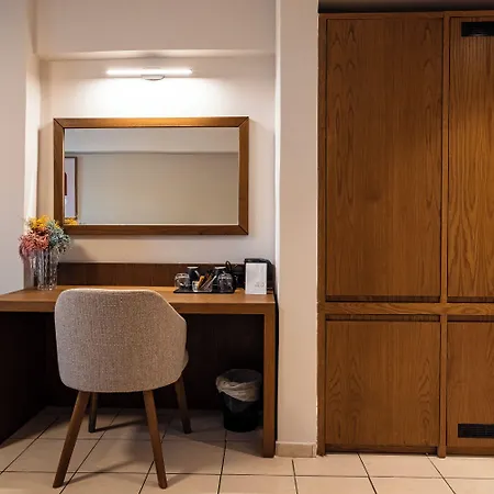 Divine & Aparthotel 4*