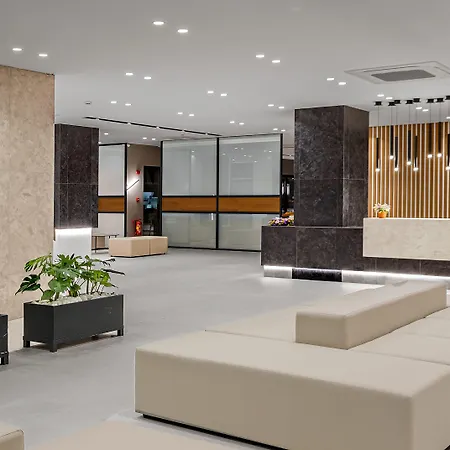 Divine Hotel&suites Cos