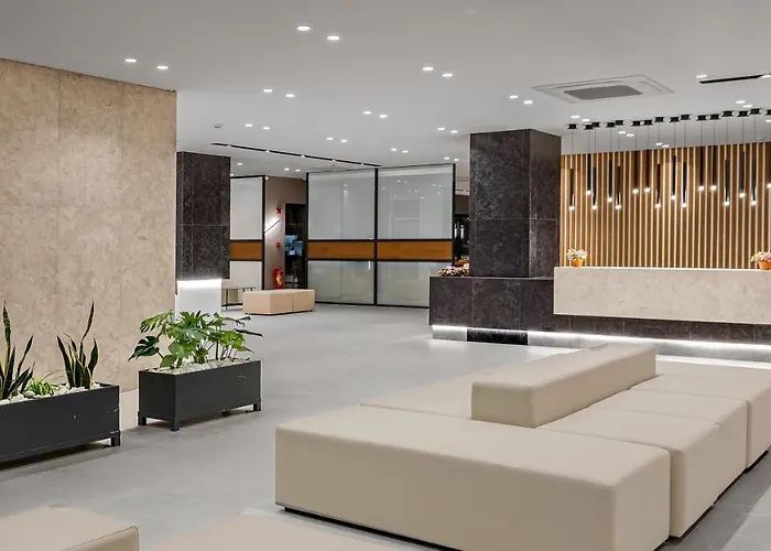 Lägenhetshotell Divine &