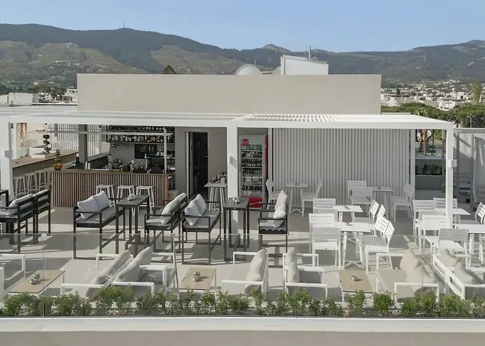 Appart hôtel Divine & 4*